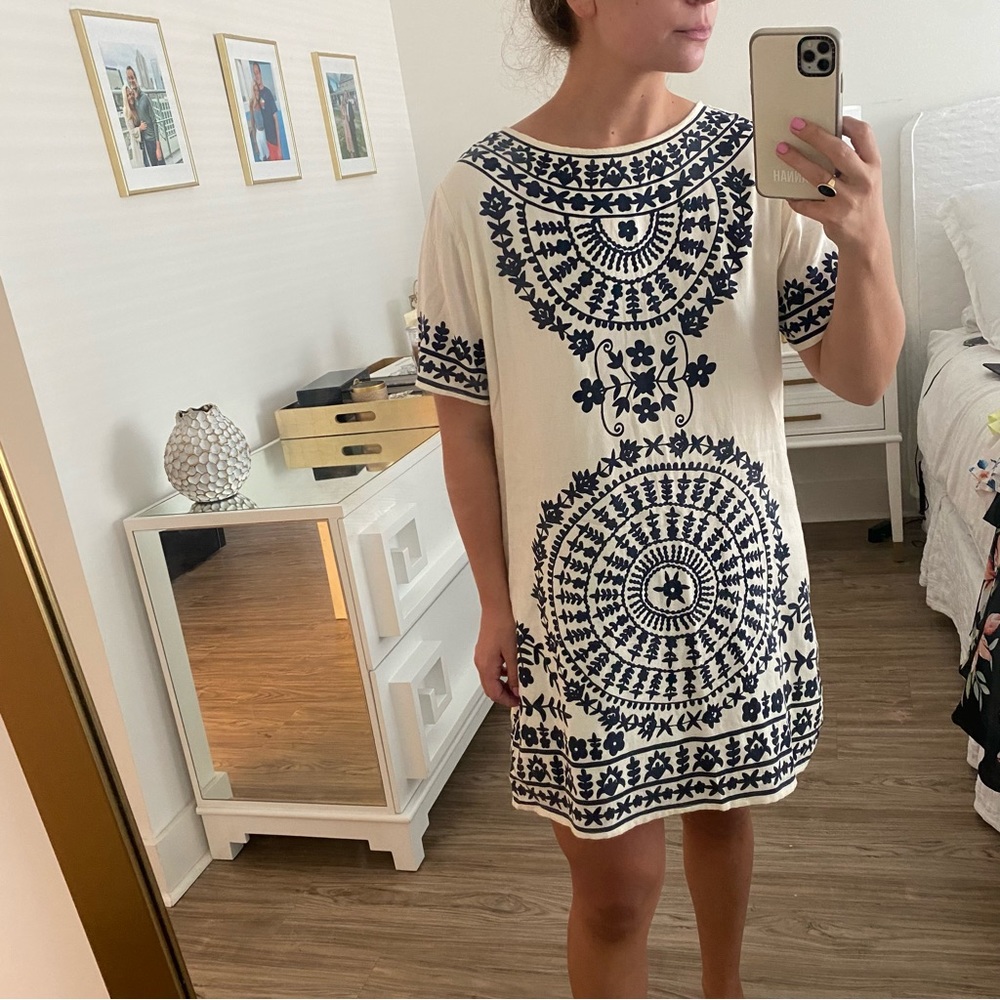 Buckhead Betties short sleeve printed shift dress
